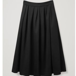 COS Pleated Midi Skirt M NWT
